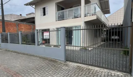 Casa na praia de Ubatuba em São Francisco do Sul