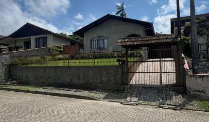 Casa no bairro Itaum