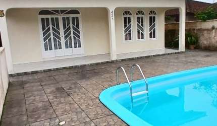 Belíssima Casa com Piscina no Boa Vista
