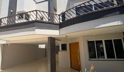 Sobrado Espaçoso e Completo à Venda – 342 m² de Conforto e Sofisticação.