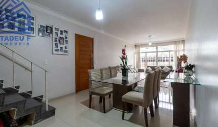 Casa a Venda, 3 dorms, 2 vagas no Brooklin.