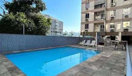 Cobertura Duplex para aluguel tem 145 m2 3 quartos duas suítes em Praça Seca