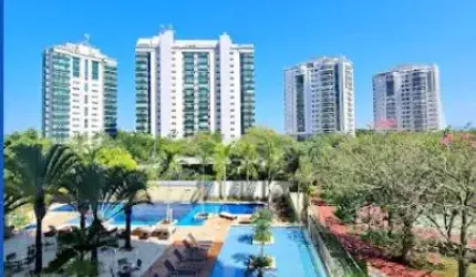 Apartamento de altíssimo Padrão de 4 suítes e dupla dependência