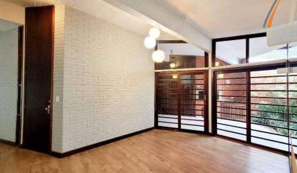 Casa com 3 dormitórios à venda, 235 m² por R$ 2.100.000,00 - Córrego Grande - Florianópolis/SC