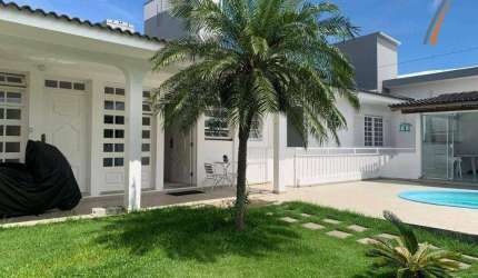 Casa com 4 dormitórios para alugar, 170 m² por R$ 10.000,00/mês - Coqueiros - Florianópolis/SC
