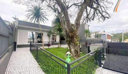 Casa à venda, 330 m² por R$ 2.240.000,00 - Bom Abrigo - Florianópolis/SC