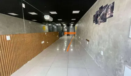 Loja para alugar, 73 m² por R$ 5.662,38/mês - Campinas - São José/SC