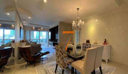 Apartamento com 3 dormitórios à venda, 116 m² por R$ 880.000,00 - Kobrasol - São José/SC