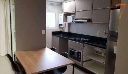 Studio com 1 dormitório para alugar, 40 m² por R$ 3.984,00/mês - Campinas - São José/SC