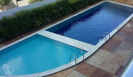 Apartamento em Tirol com 4 suítes à venda