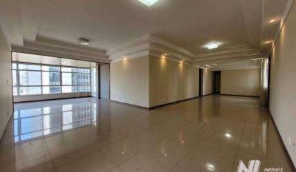 Apartamento com 260m² / 4Quartos 2suites