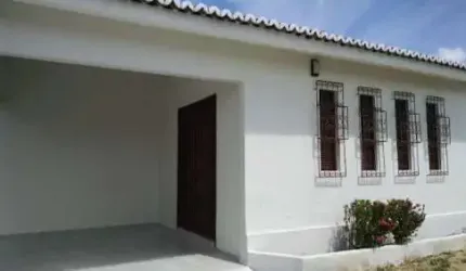 Casa com 3 dormitórios para alugar, 150 m² por R$ 2.340,00/mês - Monte Belo - Natal/RN