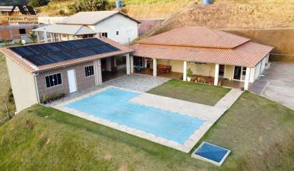 Chácara para Venda em Pedra Bela, zona rural, 3 dormitórios, 1 suíte, 3 banheiros