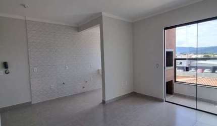 Apartamento com 2 dormitórios  sendo 1 suíte