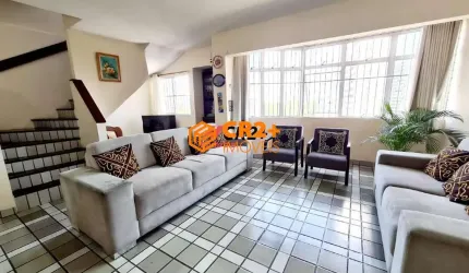 Cobertura no bairro Madalena, 05 quartos, 200m2.