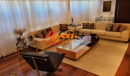 Cobertura a Venda com 4 quartos,1 suíte em Casa Forte-310m² em Recife