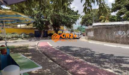 Lote / Terreno em  Bairro a Venda em Boa Viagem- 637m² em Recife