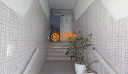 Vendo Sala, em Prédio Comercial 215m² c/ 7 Salas e 3 WC em Boa viagem. Pode ser
