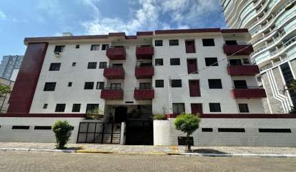 Apartamento 1 dormitório com sacada e vista mar