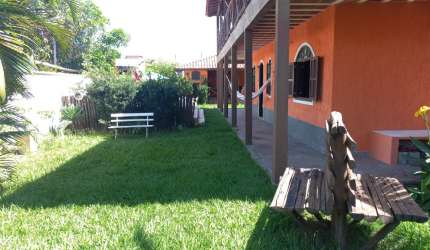 Linda casa 3qts, piscina,  porteira fechada, 100mts da praia de Jaconé, Maricá.