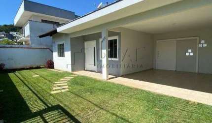 Casa com 120,00m² à venda no bairro Amizade em Jaraguá do Sul.