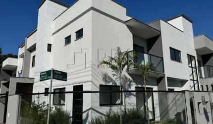 Geminado Sobrado com 125,63m² à venda no bairro Três Rios do Norte em Jaraguá do Sul.