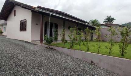 Casa à venda, 3 quartos, 1 suíte, 2 vagas, Jaraguá 99 - Jaraguá do Sul/SC