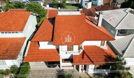 Casa 4 Quartos com Piscina - Córrego Grande