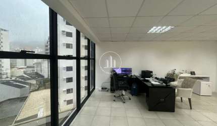 Escritório/Sala Comercial no Edificio Hantei Office - Centro