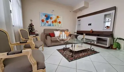 Sobrado em Cidade de Florianópolis - São José