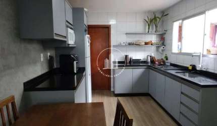 Casa 180m² com 3 Quartos na Bela Vista