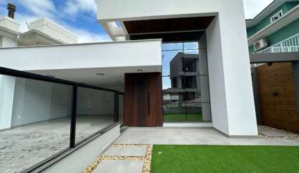 Casa 3 Quartos com 1 Suíte e 202m² - Pedra Branca