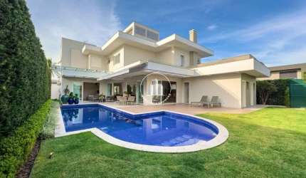 Casa 4 Quartos com Piscina - Jurerê Internacional
