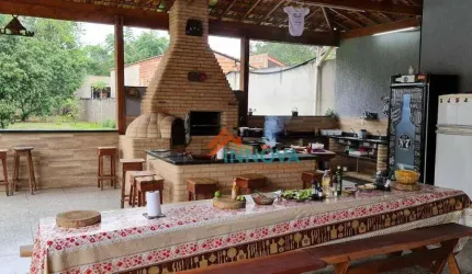 Chácara dos Sonhos: Refúgio de Paz e Natureza!