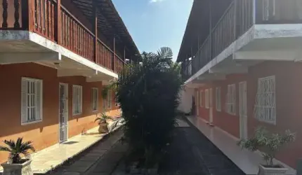 Excelente casa em condomínio no Parque Burle !!!