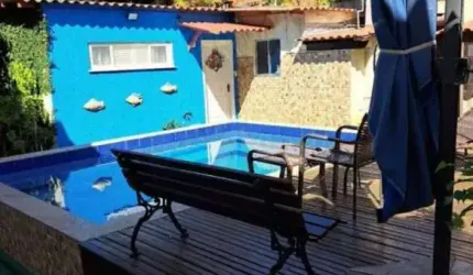 LINDA CASA EM CONDOMINIO
