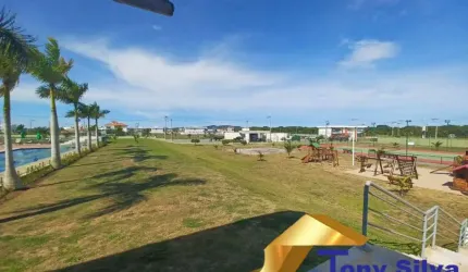 TERRENO EM CONDOMINIO DE LUXO