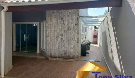 LINDA CASA LINEAR NA VILA DO PERÓ !!!