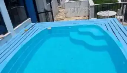 ESPETACULAR TRIPLEX de FRENTE a PRAIA DO FORTE