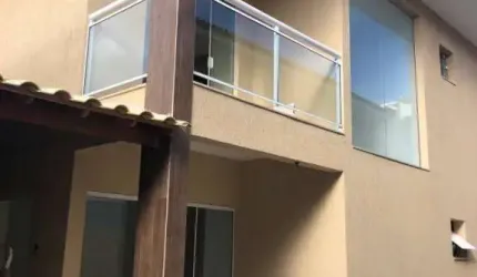 CASA  EM AREA NOBRE!!!!