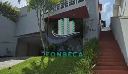 Sobrado Triplex à venda no Condomínio Real Park - Vila Oliveira
