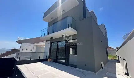 Casa com Vista para o Mar 3 Dormitórios, Piscina - Estreito, Florianópolis-SC