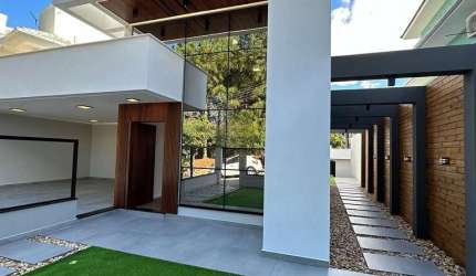 Casa 3 Dormitórios (1 Suíte) - Pedra Branca, Palhoça/SC