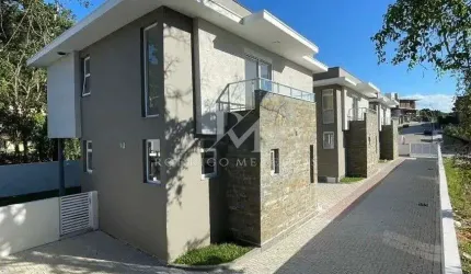 Casa à venda no bairro Santo Antônio de Lisboa em Florianópolis/SC