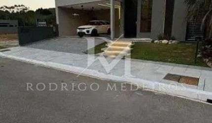 Casa 3 Suítes - Sertão do Maruim, São José-SC