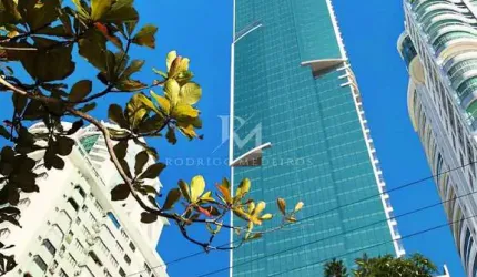 Apartamento 4 Suítes, Frente Mar - Balneário Camboriú-SC