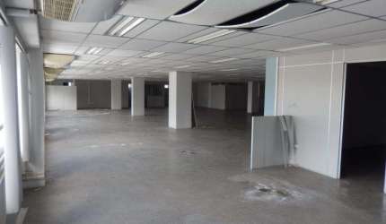 Sala Comercial para Venda em Salvador, Caminho das Árvores, 3 banheiros, 5 vagas