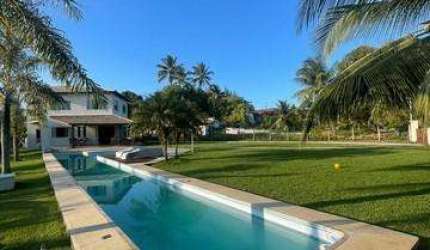 Casa em Condomínio para Venda em Camaçari, Jauá (Abrantes), 4 dormitórios, 2 suítes, 4 banheiros, 10 vagas