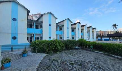 Prédio para Locação em Salvador, Costa Azul, 56 dormitórios, 60 banheiros