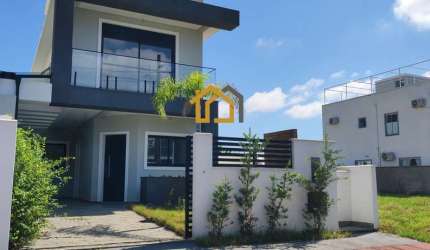 Casa à venda no bairro São João do Rio Vermelho - Florianópolis/SC
